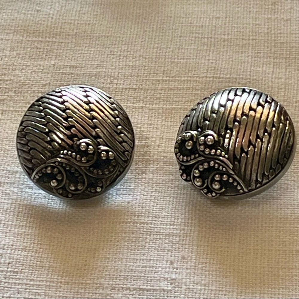 Lois Hill Silver Earrings Lois Hill Sterling Round Clip Earrings Scroll Caviar